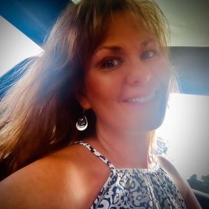 Meet your Posher, Rose